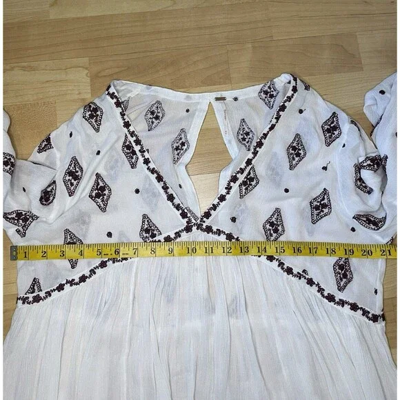 Free People Diamond Embroidered Peasant Long Sleeve Tunic Dress Top Size Medium - Picture 10 of 12